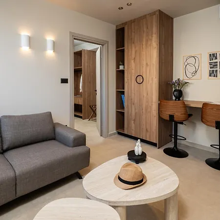 アパートホテル Elmar Urban Living ハニア