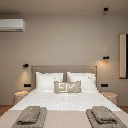 Elmar Urban Living アパートホテル 3*