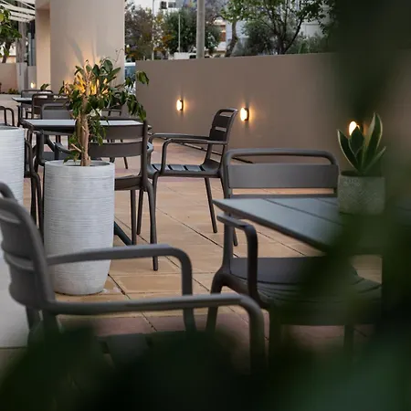 Elmar Urban Living 3* ハニア