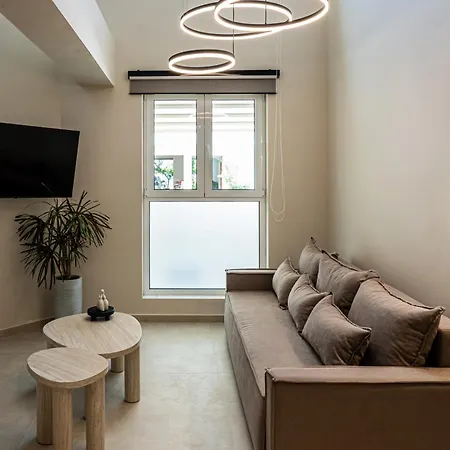 Elmar Urban Living Aparthotel 3*