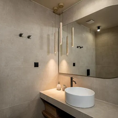 Elmar Urban Living